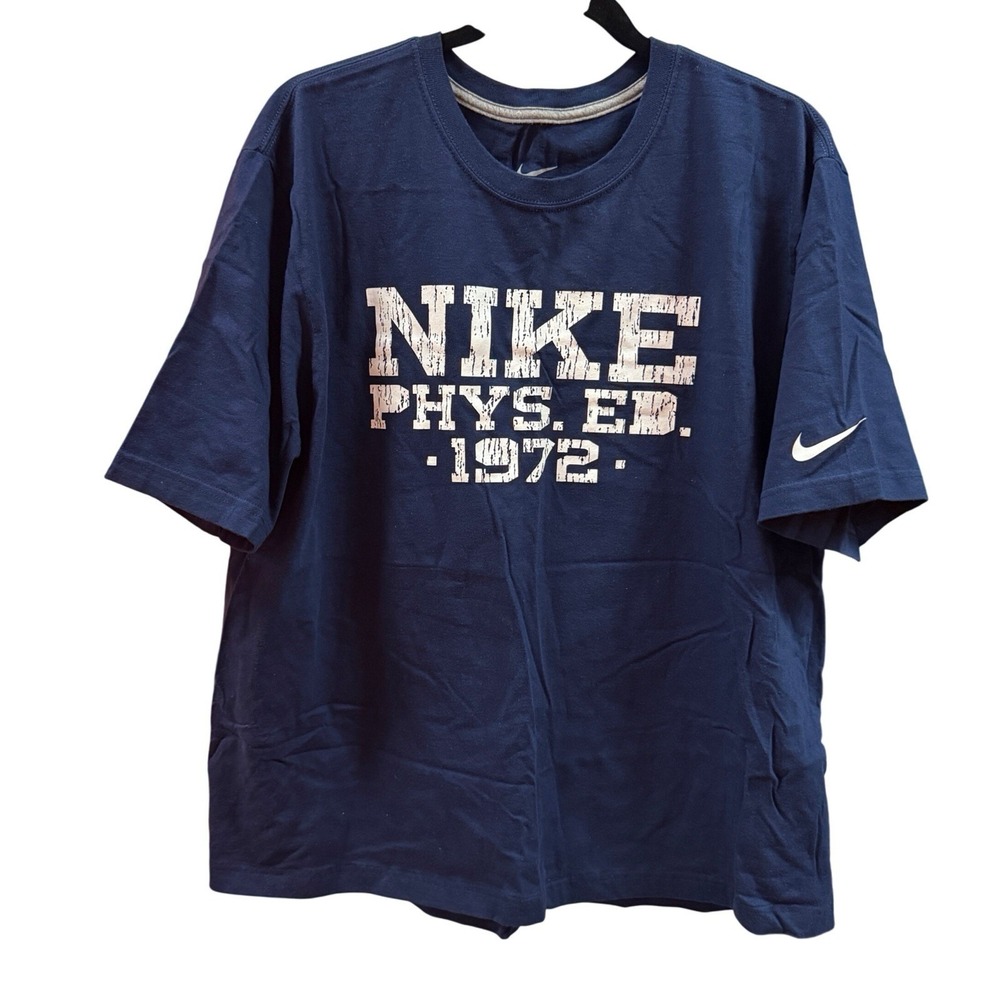 Nike Men's Graphic‎ Tee XL Navy Blue Swoosh Phys Ed 1972 Crew Neck Shirt